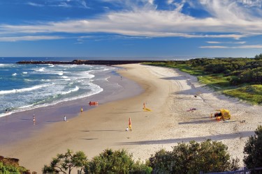 panorama lighthouse beach 375 x 250