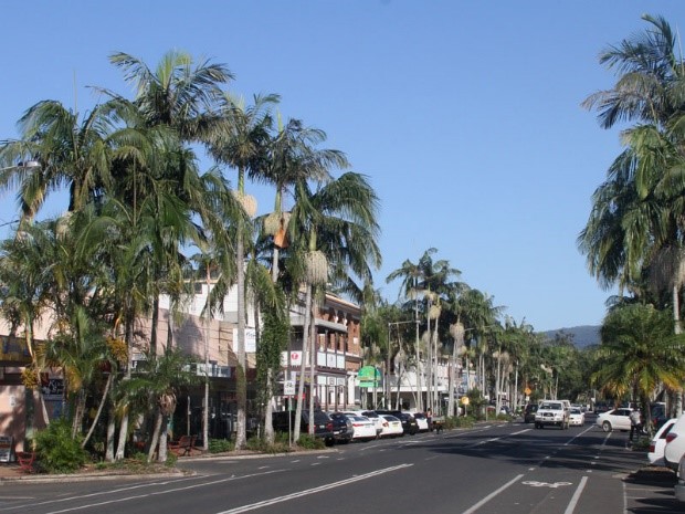 Mullumbimby_street.jpg