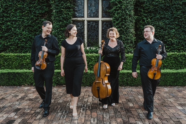 The Music Estuary Souvenirs En Quatuor
