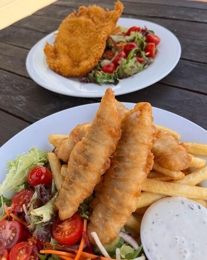wollonbar tavern fish and chips