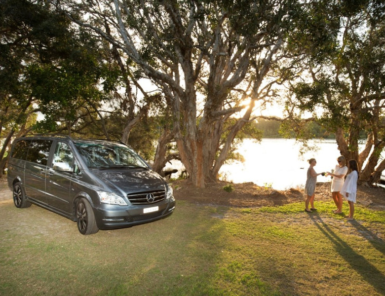 Byron Bay LUXE Limousines