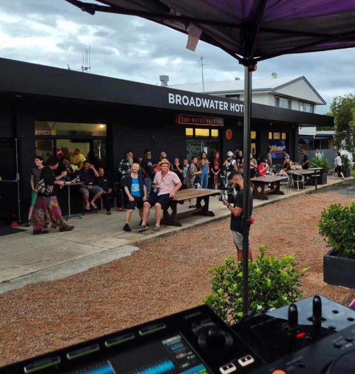 Broadwater Hotel - Country Hospitality